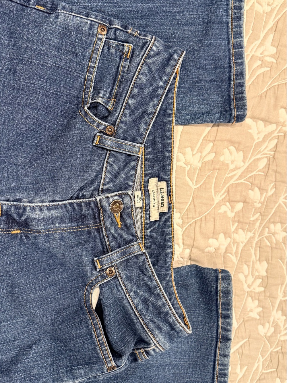 L.L. Bean Women's Medium Blue Straight-Leg Jeans